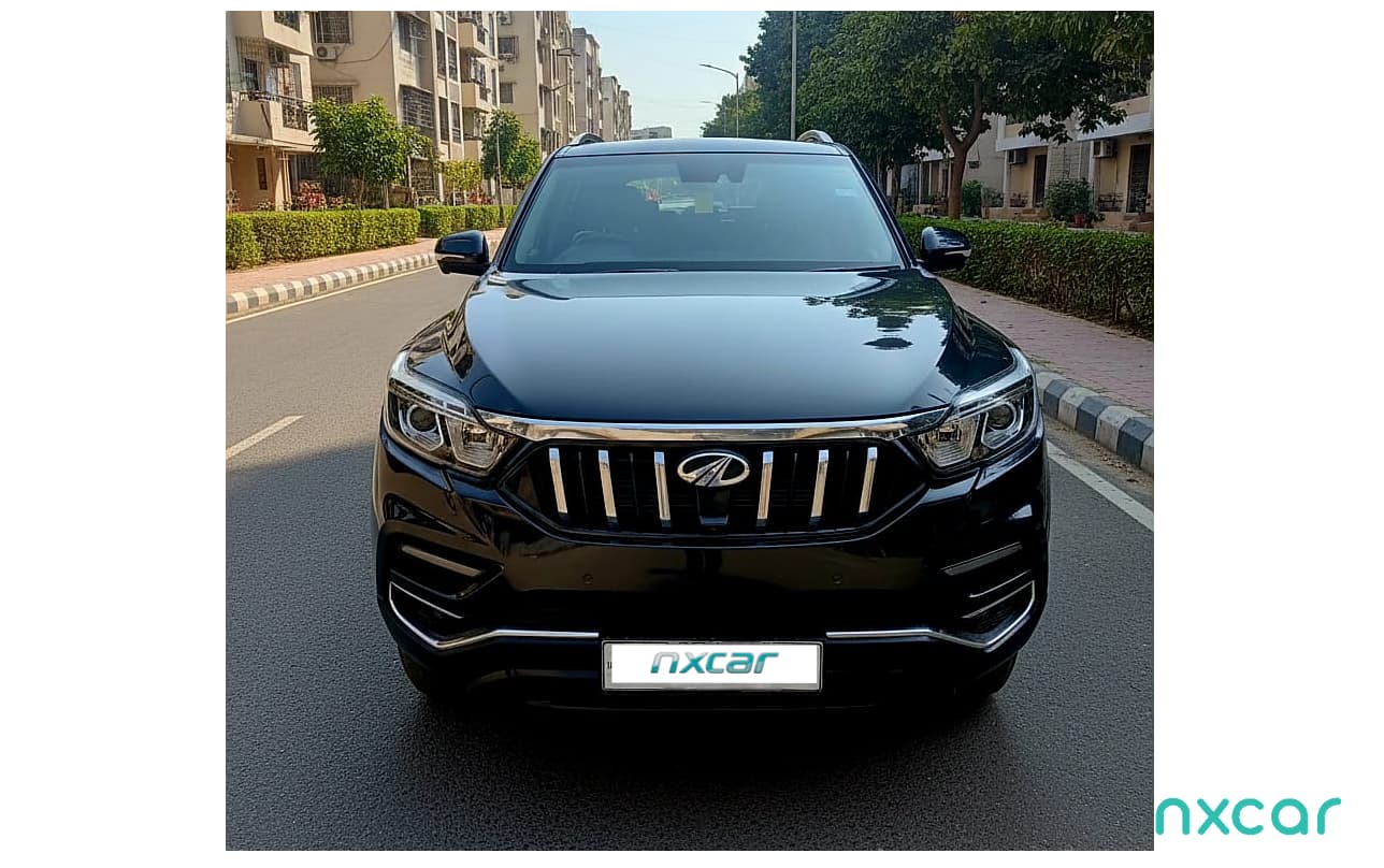Mahindra Alturas G4