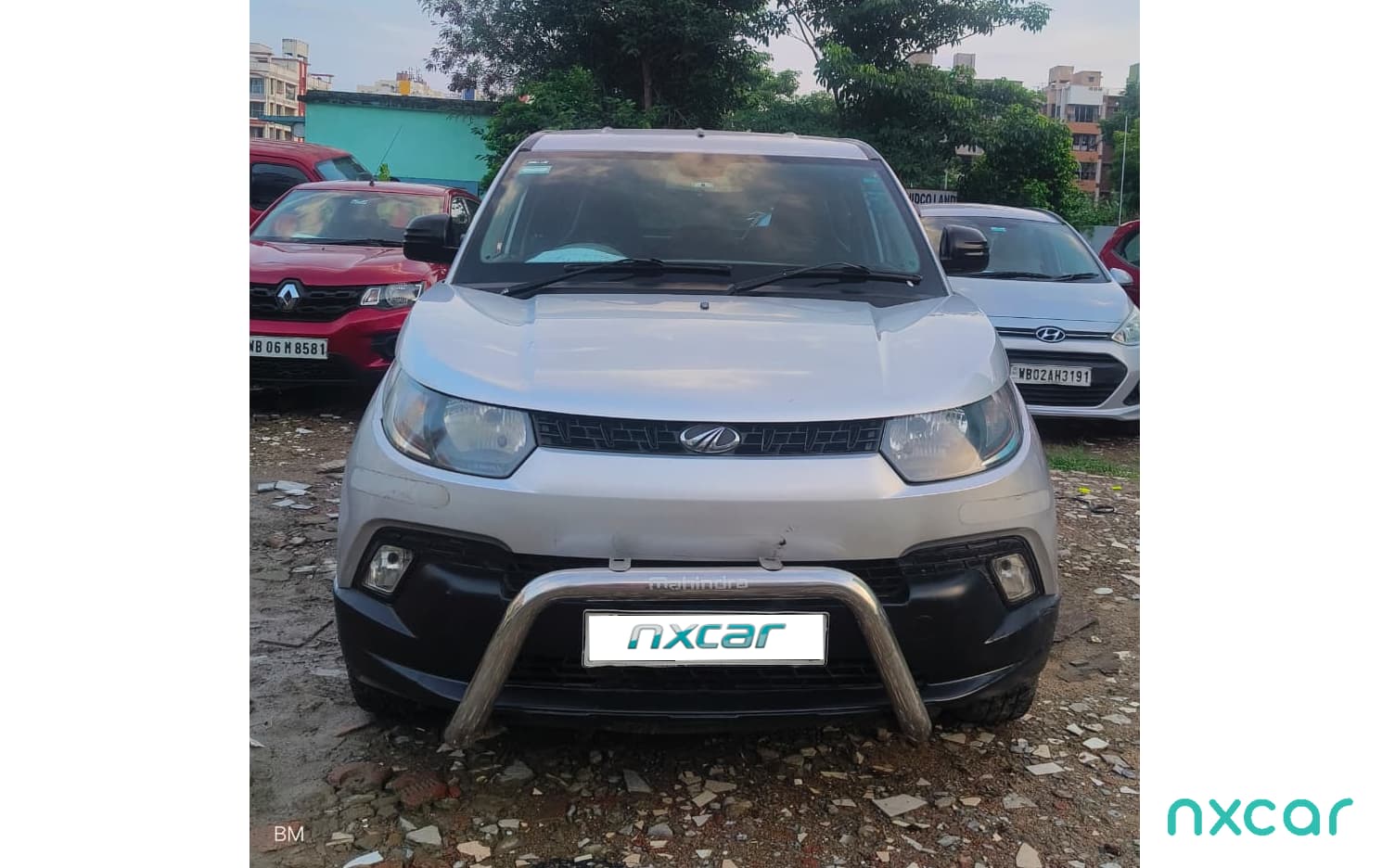 Mahindra KUV100